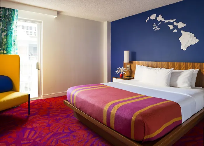 Shoreline Hotel Waikiki