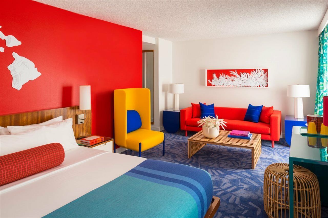 Hotel Shoreline Waikiki 4*